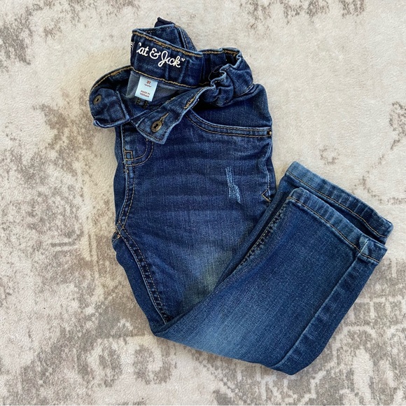 Boys 3T Clothing Bundle with Gap Sweater Red Vest and Denim Overalls - Picture 4 of 12